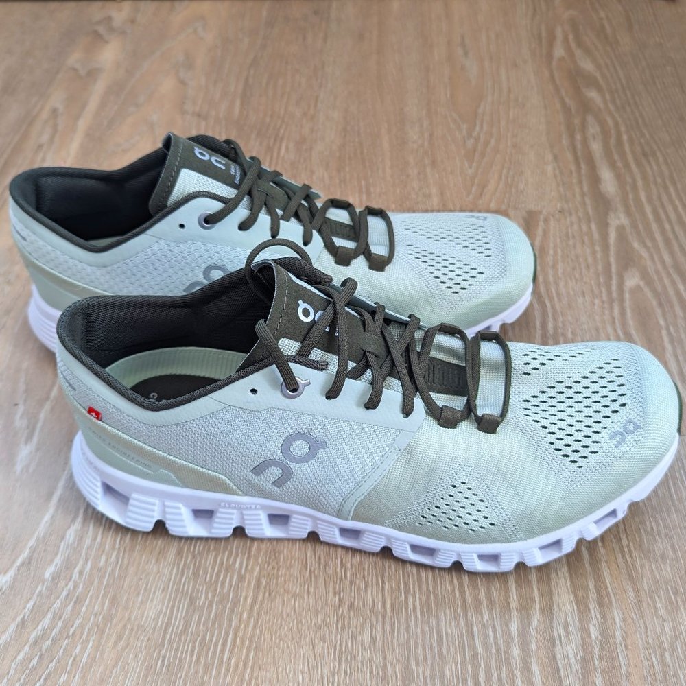 NEW On Running Cloud X Men's Size 9